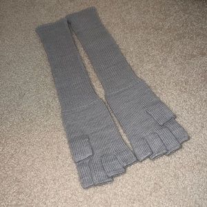 Gray long Gloves with finger holes